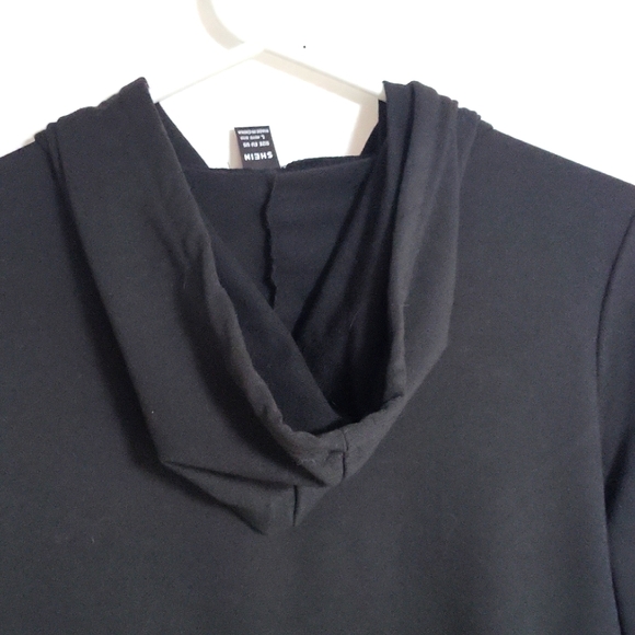 Shein Pre-Owned Black color women's hoodies. - Picture 5 of 6